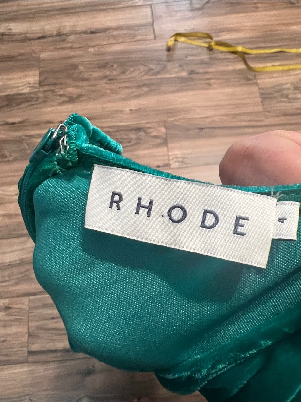 Rhode Pia Ruched Ruffled Velvet Mini Dress In Emerald Size 4 - Picture 6 of 10